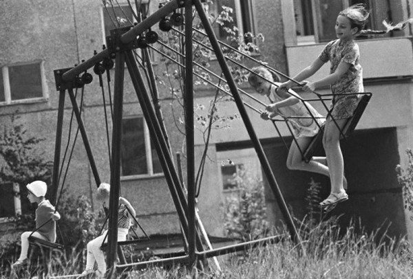 Детство без гаджетов: рассказываем о забытых играх советских дворов