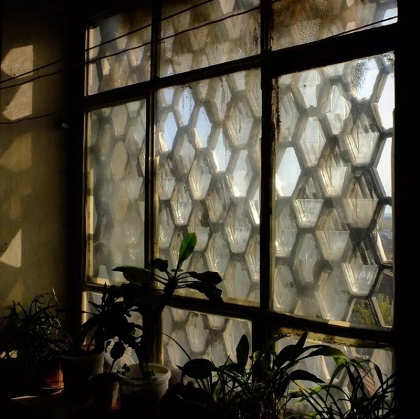 Почему в СССР были популярны стены из стеклоблоков