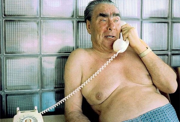 Почему в СССР были популярны стены из стеклоблоков